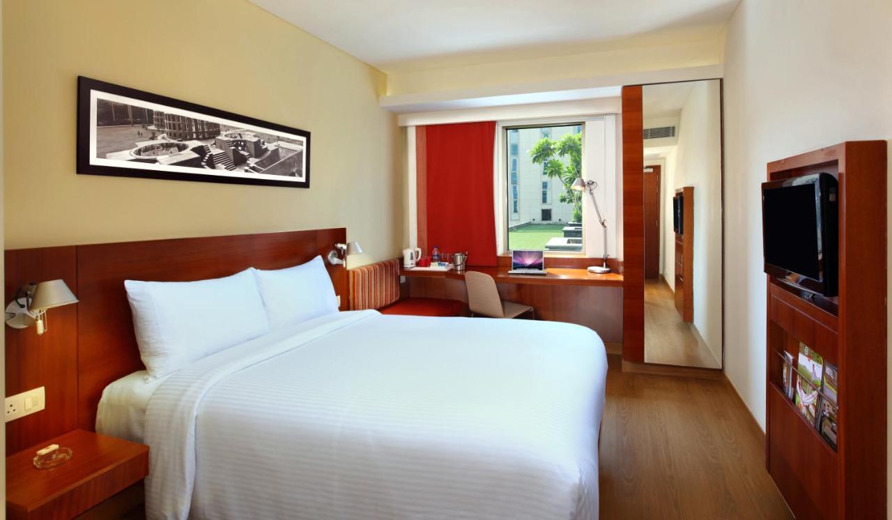 Ibis Kochi City Centre - An Accor Brand Екстериор снимка