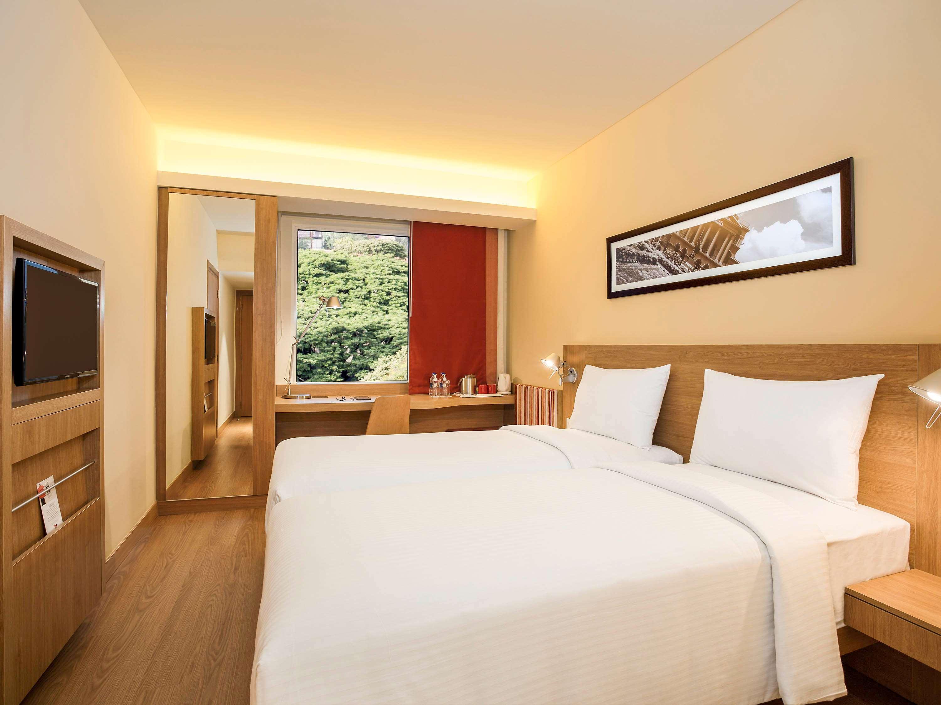 Ibis Kochi City Centre - An Accor Brand Екстериор снимка