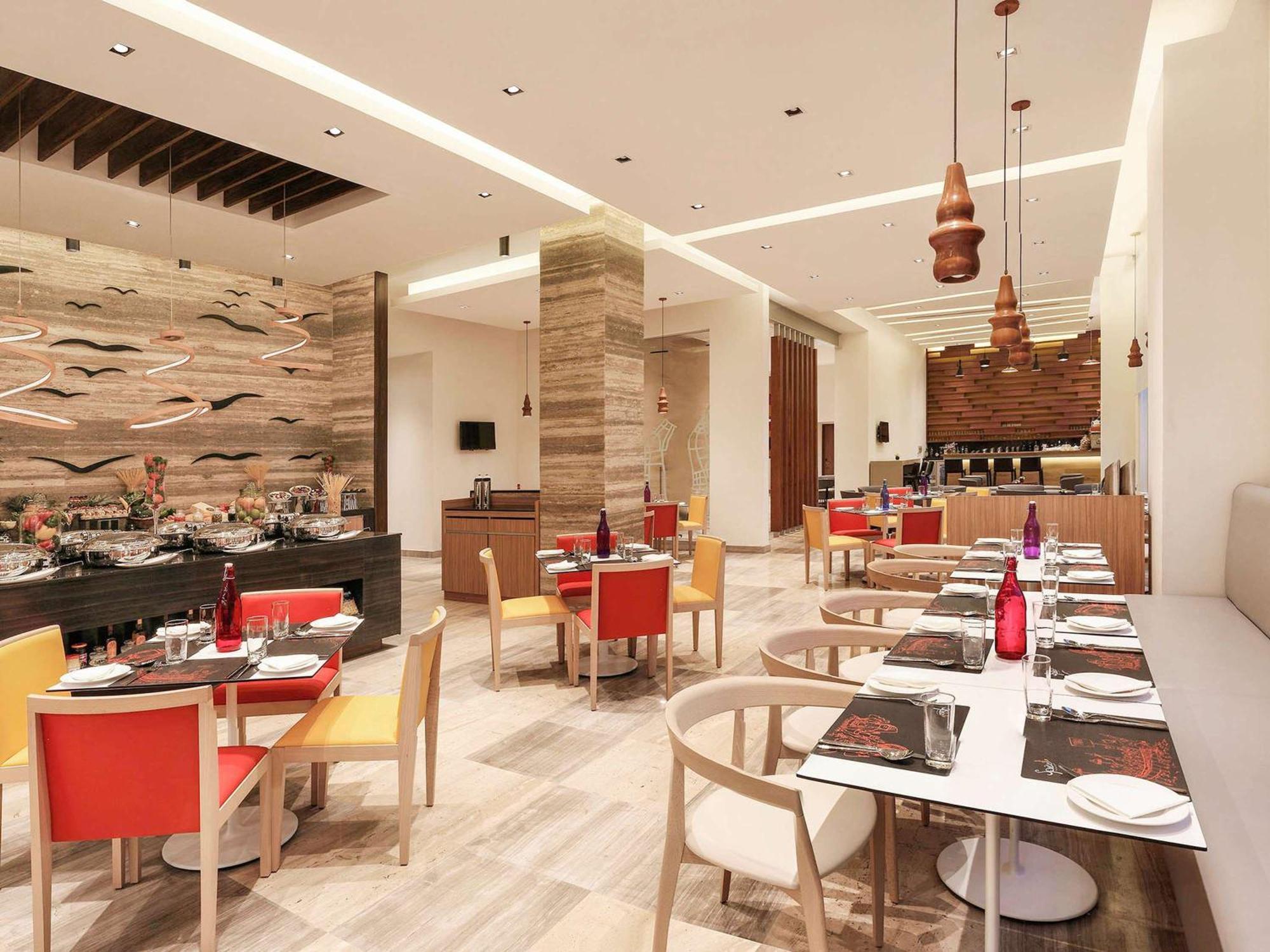 Ibis Kochi City Centre - An Accor Brand Екстериор снимка